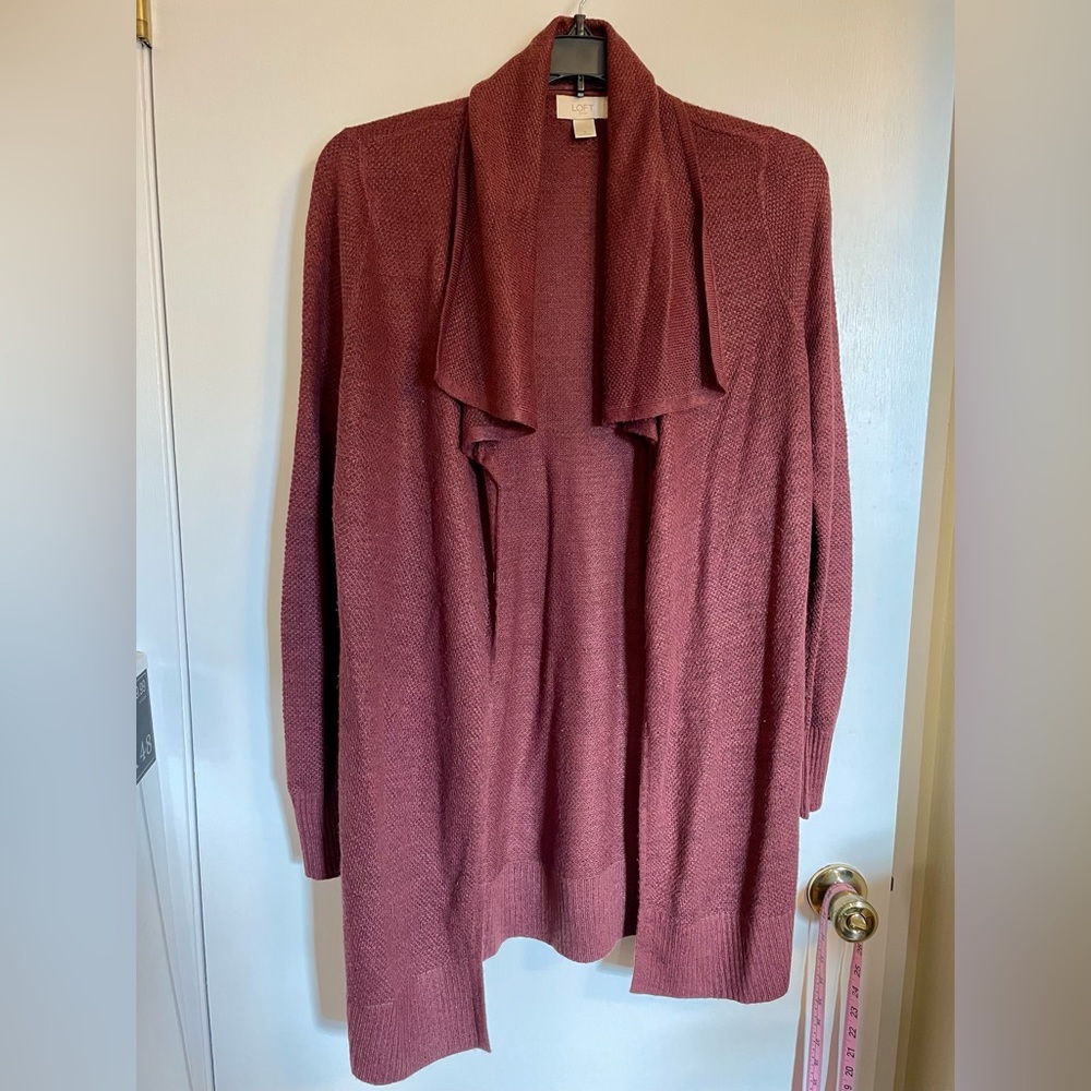 LOFT outlet long line flyaway maroon shimmer sweater, Small, EUC